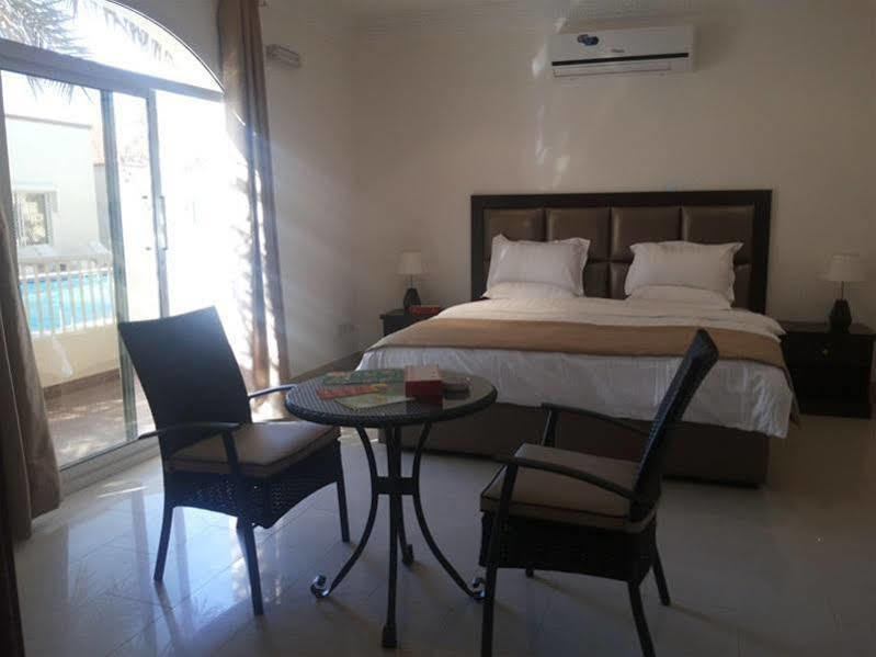 Royal Residence Hotel & Spa Umm al-Quwain Exterior foto