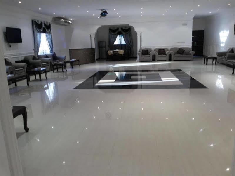 Royal Residence Hotel & Spa Umm al-Quwain Exterior foto