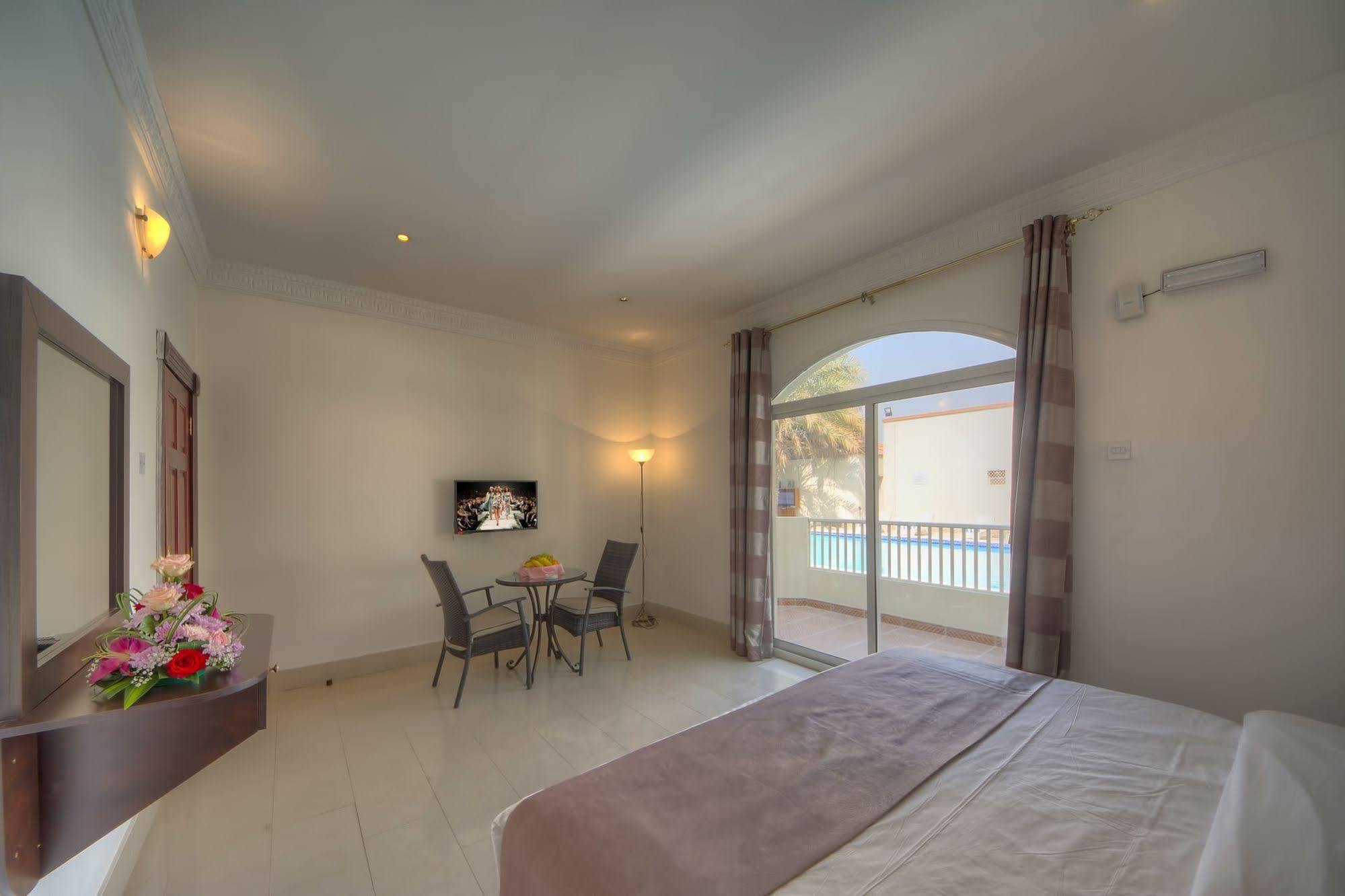 Royal Residence Hotel & Spa Umm al-Quwain Exterior foto